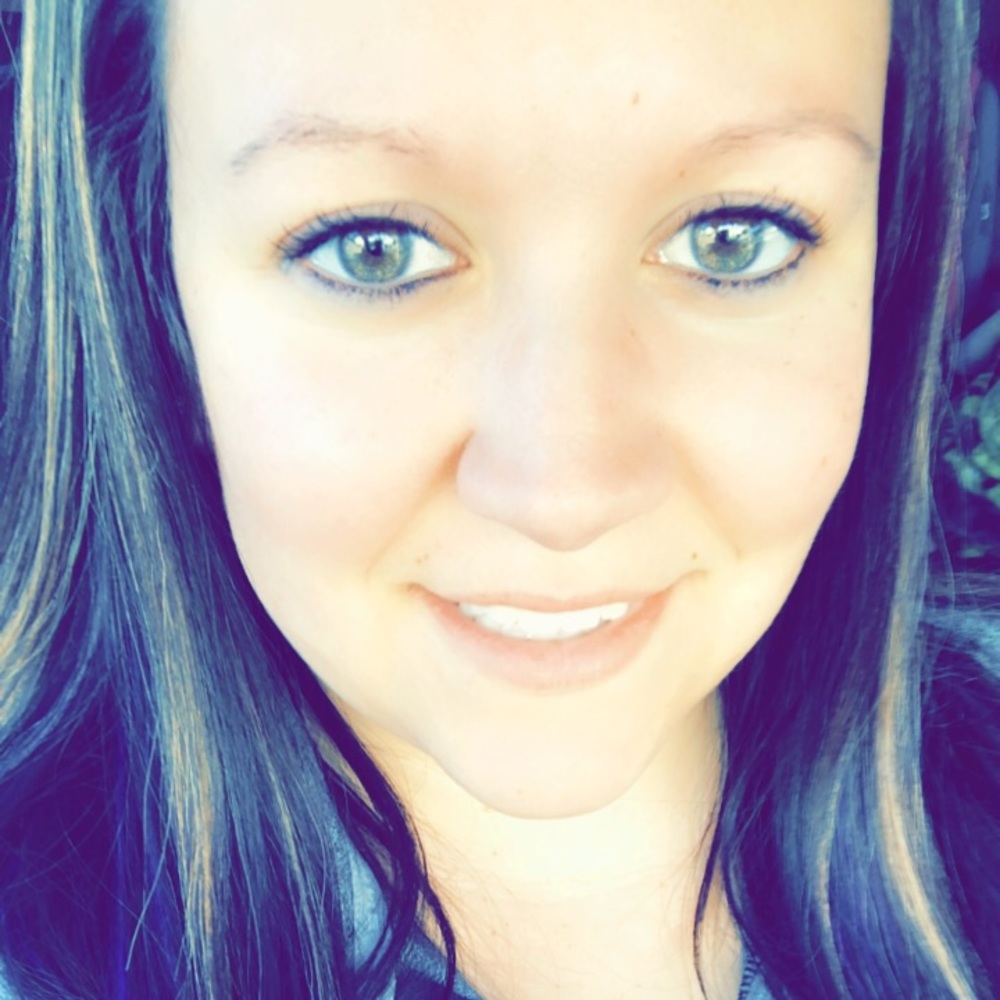 Meet your Posher, Kacey